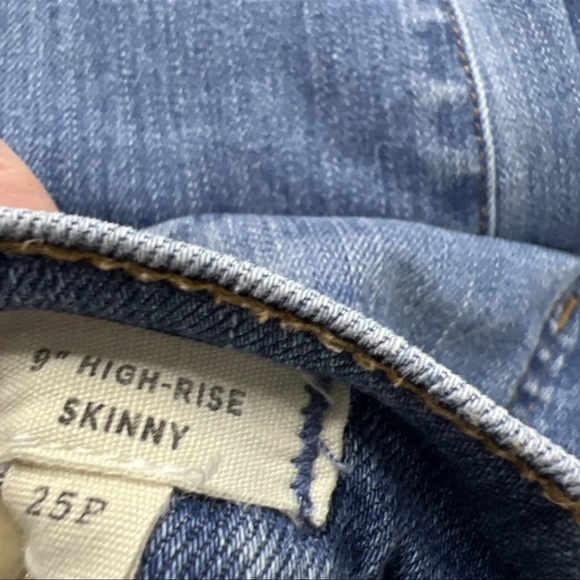 Madewell Jeans 25P 9” Mid Rise Skinny Frankie Wash Torn Knee Edition - Picture 10 of 12